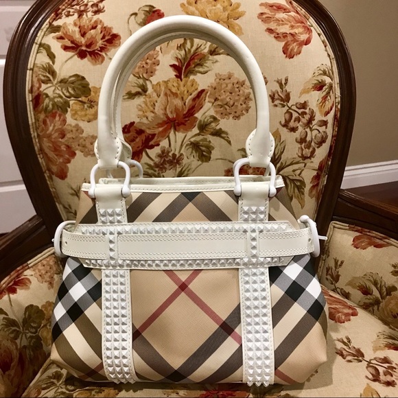 🔥SOLD🔥 EUC BURBERRY RACHEL BAG - Picture 2 of 9